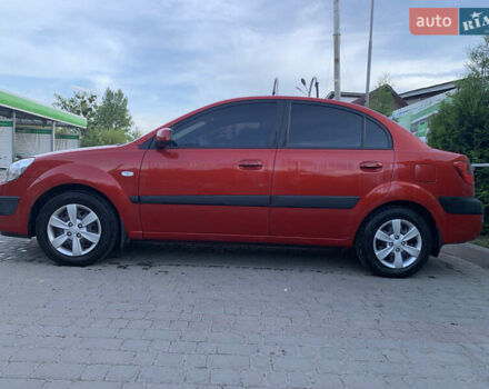 Красный Киа Рио, объемом двигателя 1.4 л и пробегом 24 тыс. км за 6800 $, фото 2 на Automoto.ua
