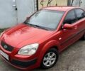 Красный Киа Рио, объемом двигателя 1.5 л и пробегом 198 тыс. км за 3999 $, фото 1 на Automoto.ua