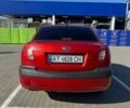 Красный Киа Рио, объемом двигателя 1.4 л и пробегом 240 тыс. км за 3400 $, фото 2 на Automoto.ua
