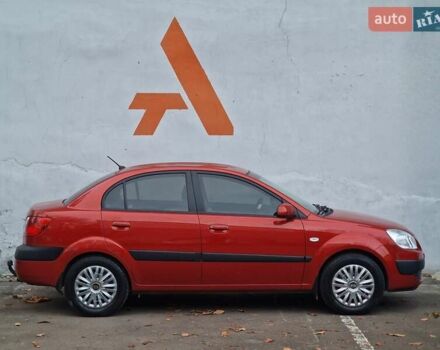 Красный Киа Рио, объемом двигателя 1.4 л и пробегом 100 тыс. км за 6990 $, фото 21 на Automoto.ua