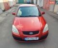 Красный Киа Рио, объемом двигателя 1.4 л и пробегом 185 тыс. км за 4200 $, фото 2 на Automoto.ua