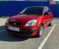Красный Киа Рио, объемом двигателя 1.4 л и пробегом 240 тыс. км за 3700 $, фото 1 на Automoto.ua
