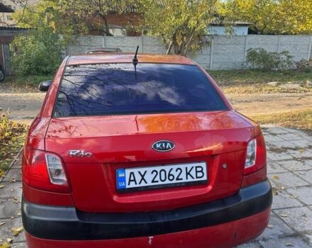 Червоний Кіа Ріо, об'ємом двигуна 1.4 л та пробігом 215 тис. км за 4100 $, фото 3 на Automoto.ua