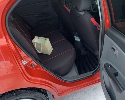 Червоний Кіа Ріо, об'ємом двигуна 1.4 л та пробігом 184 тис. км за 5300 $, фото 14 на Automoto.ua