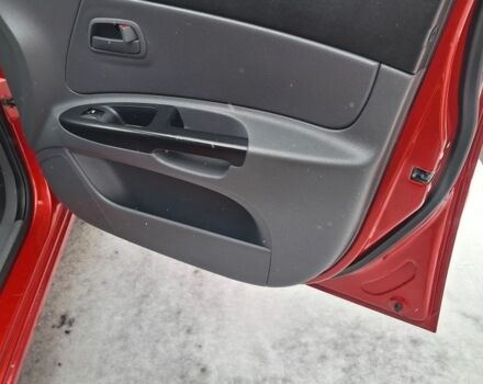 Красный Киа Рио, объемом двигателя 1.4 л и пробегом 180 тыс. км за 4750 $, фото 10 на Automoto.ua