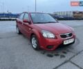 Красный Киа Рио, объемом двигателя 1.4 л и пробегом 180 тыс. км за 4500 $, фото 1 на Automoto.ua