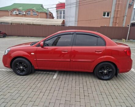 Киа Рио 2010 в Черкассах на Automoto.ua Красный Киа Рио, объемом двигателя 1.3 л и пробегом 275 тыс. км за 4300 $, фото 2 на Automoto.ua