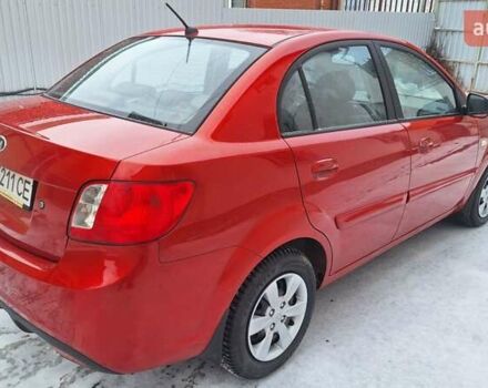 Красный Киа Рио, объемом двигателя 1.4 л и пробегом 180 тыс. км за 4750 $, фото 5 на Automoto.ua