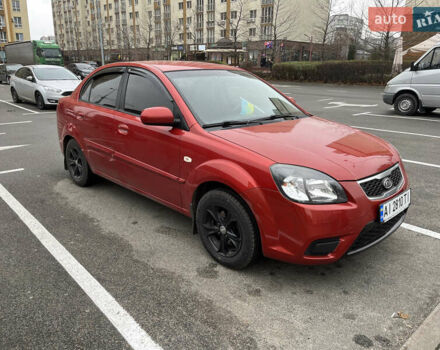 Червоний Кіа Ріо, об'ємом двигуна 1.4 л та пробігом 179 тис. км за 5400 $, фото 1 на Automoto.ua