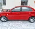 Красный Киа Рио, объемом двигателя 1.4 л и пробегом 180 тыс. км за 4750 $, фото 2 на Automoto.ua