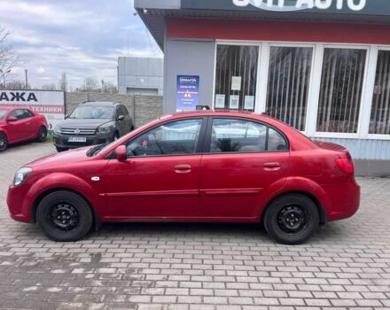 Червоний Кіа Ріо, об'ємом двигуна 1.4 л та пробігом 113 тис. км за 5899 $, фото 6 на Automoto.ua