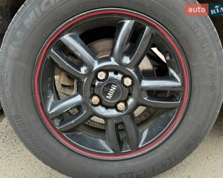 Красный Киа Рио, объемом двигателя 1.4 л и пробегом 214 тыс. км за 5900 $, фото 6 на Automoto.ua