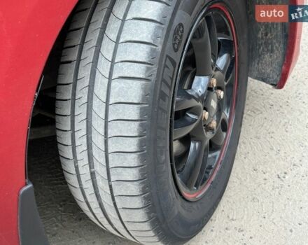 Красный Киа Рио, объемом двигателя 1.4 л и пробегом 214 тыс. км за 5900 $, фото 7 на Automoto.ua