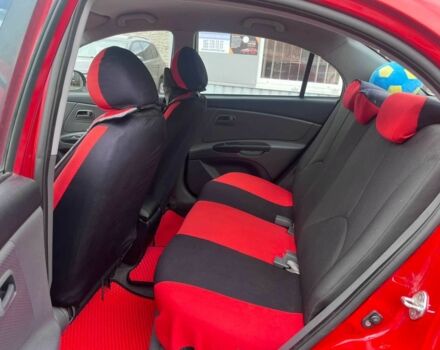 Червоний Кіа Ріо, об'ємом двигуна 1.4 л та пробігом 113 тис. км за 5899 $, фото 10 на Automoto.ua