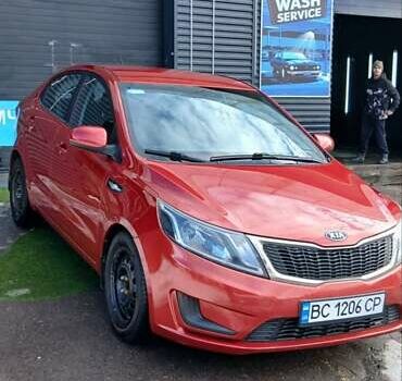Красный Киа Рио, объемом двигателя 1.4 л и пробегом 319 тыс. км за 5700 $, фото 6 на Automoto.ua