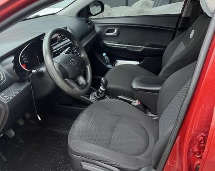 Червоний Кіа Ріо, об'ємом двигуна 1.4 л та пробігом 212 тис. км за 6000 $, фото 16 на Automoto.ua