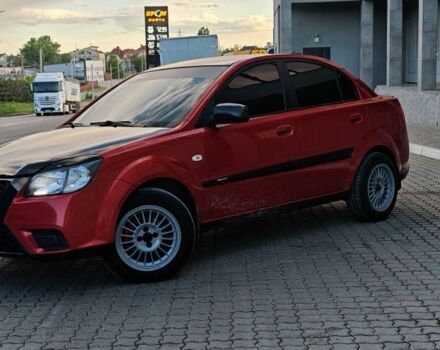 Червоний Кіа Ріо, об'ємом двигуна 1.4 л та пробігом 208 тис. км за 3950 $, фото 8 на Automoto.ua