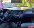 Красный Киа Рио, объемом двигателя 1.4 л и пробегом 155 тыс. км за 6700 $, фото 8 на Automoto.ua