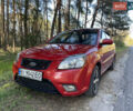 Красный Киа Рио, объемом двигателя 1.4 л и пробегом 135 тыс. км за 6800 $, фото 1 на Automoto.ua