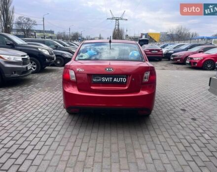 Красный Киа Рио, объемом двигателя 1.4 л и пробегом 113 тыс. км за 5100 $, фото 6 на Automoto.ua
