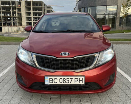 Красный Киа Рио, объемом двигателя 1.4 л и пробегом 202 тыс. км за 7300 $, фото 2 на Automoto.ua