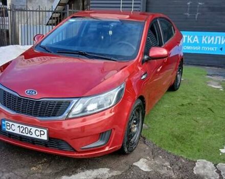 Красный Киа Рио, объемом двигателя 1.4 л и пробегом 319 тыс. км за 6000 $, фото 3 на Automoto.ua