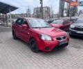 Красный Киа Рио, объемом двигателя 1.4 л и пробегом 113 тыс. км за 5100 $, фото 3 на Automoto.ua