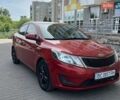 Красный Киа Рио, объемом двигателя 1.4 л и пробегом 220 тыс. км за 5500 $, фото 1 на Automoto.ua
