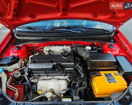 Красный Киа Рио, объемом двигателя 1.4 л и пробегом 300 тыс. км за 4200 $, фото 12 на Automoto.ua