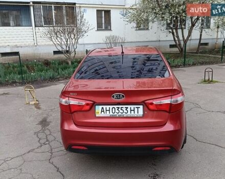 Червоний Кіа Ріо, об'ємом двигуна 1.4 л та пробігом 252 тис. км за 7000 $, фото 3 на Automoto.ua
