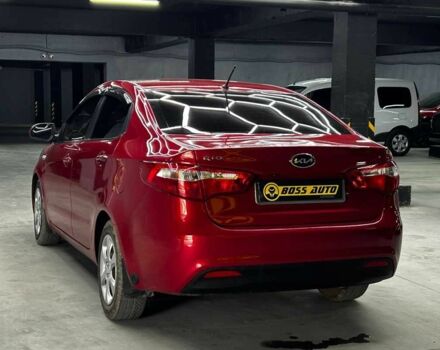 Красный Киа Рио, объемом двигателя 1.4 л и пробегом 181 тыс. км за 6900 $, фото 4 на Automoto.ua