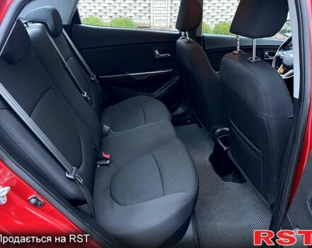 Червоний Кіа Ріо, об'ємом двигуна 1.6 л та пробігом 113 тис. км за 9500 $, фото 11 на Automoto.ua