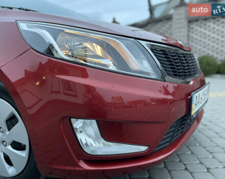 Красный Киа Рио, объемом двигателя 1.6 л и пробегом 113 тыс. км за 9300 $, фото 66 на Automoto.ua