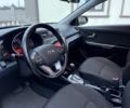 Красный Киа Рио, объемом двигателя 1.6 л и пробегом 113 тыс. км за 9999 $, фото 5 на Automoto.ua