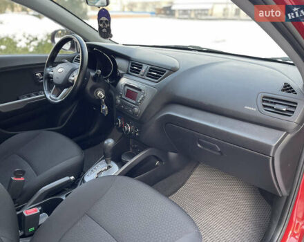 Червоний Кіа Ріо, об'ємом двигуна 1.6 л та пробігом 113 тис. км за 9500 $, фото 33 на Automoto.ua