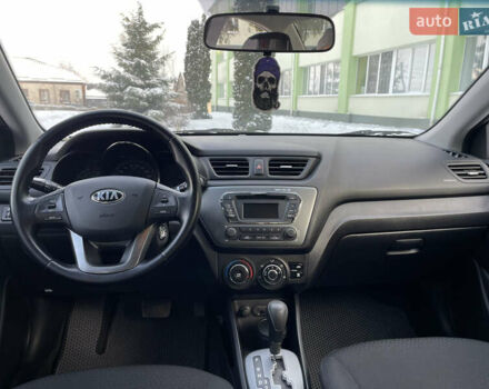 Червоний Кіа Ріо, об'ємом двигуна 1.6 л та пробігом 113 тис. км за 9500 $, фото 38 на Automoto.ua