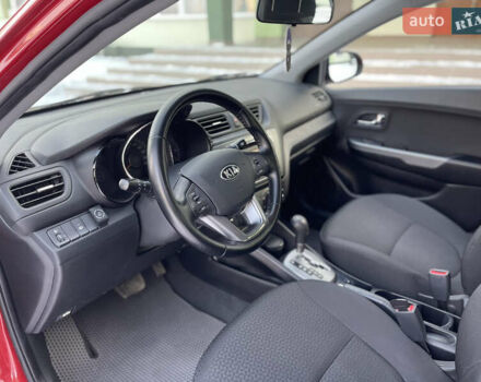 Червоний Кіа Ріо, об'ємом двигуна 1.6 л та пробігом 113 тис. км за 9500 $, фото 21 на Automoto.ua