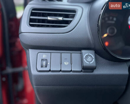 Красный Киа Рио, объемом двигателя 1.59 л и пробегом 113 тыс. км за 9700 $, фото 51 на Automoto.ua