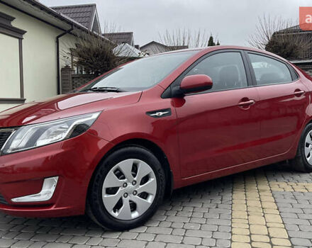 Красный Киа Рио, объемом двигателя 1.6 л и пробегом 113 тыс. км за 9300 $, фото 6 на Automoto.ua