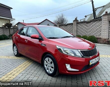 Червоний Кіа Ріо, об'ємом двигуна 1.6 л та пробігом 1130 тис. км за 9500 $, фото 5 на Automoto.ua