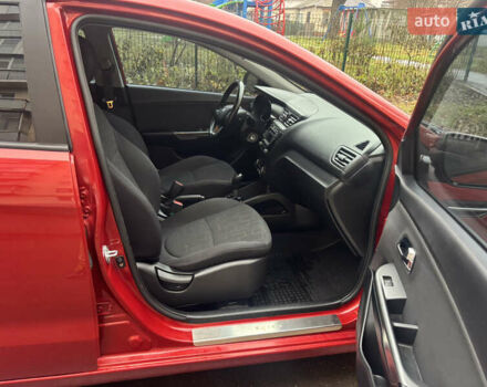 Красный Киа Рио, объемом двигателя 1.6 л и пробегом 35 тыс. км за 10350 $, фото 20 на Automoto.ua