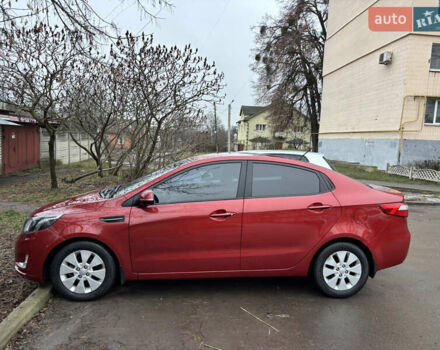 Красный Киа Рио, объемом двигателя 1.59 л и пробегом 35 тыс. км за 9970 $, фото 4 на Automoto.ua