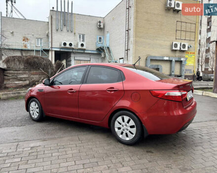Красный Киа Рио, объемом двигателя 1.59 л и пробегом 35 тыс. км за 9999 $, фото 12 на Automoto.ua