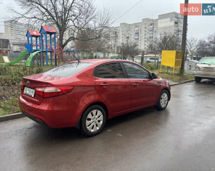 Красный Киа Рио, объемом двигателя 1.59 л и пробегом 35 тыс. км за 10800 $, фото 5 на Automoto.ua