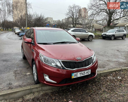 Червоний Кіа Ріо, об'ємом двигуна 1.6 л та пробігом 35 тис. км за 9998 $, фото 2 на Automoto.ua