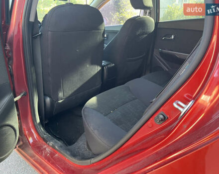 Красный Киа Рио, объемом двигателя 1.6 л и пробегом 180 тыс. км за 6500 $, фото 6 на Automoto.ua