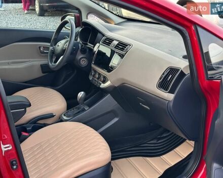 Красный Киа Рио, объемом двигателя 1.6 л и пробегом 75 тыс. км за 7800 $, фото 9 на Automoto.ua