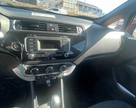 Червоний Кіа Ріо, об'ємом двигуна 1.59 л та пробігом 89 тис. км за 8950 $, фото 8 на Automoto.ua