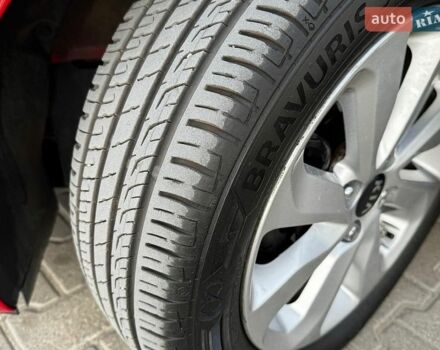 Червоний Кіа Ріо, об'ємом двигуна 1.4 л та пробігом 84 тис. км за 12900 $, фото 17 на Automoto.ua