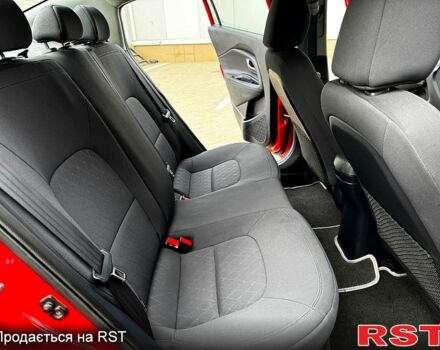 Красный Киа Рио, объемом двигателя 1.4 л и пробегом 84 тыс. км за 13200 $, фото 11 на Automoto.ua